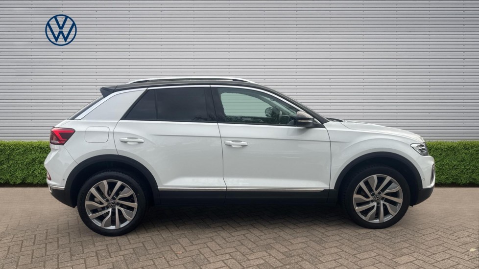 Volkswagen T-Roc 1.5 TSI Style 5dr DSG Petrol Hatchback - Image 4