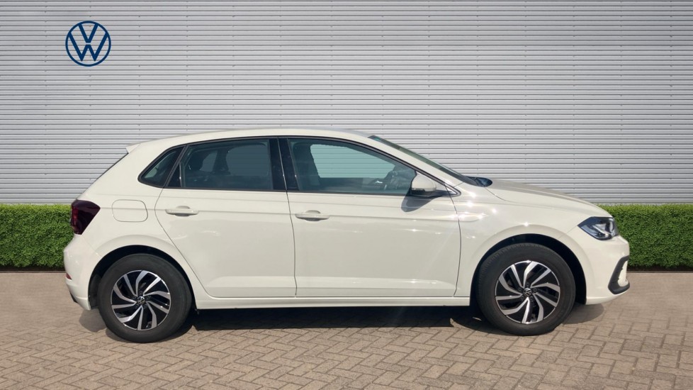 Volkswagen Polo 1.0 Life 5dr Petrol Hatchback - Image 4