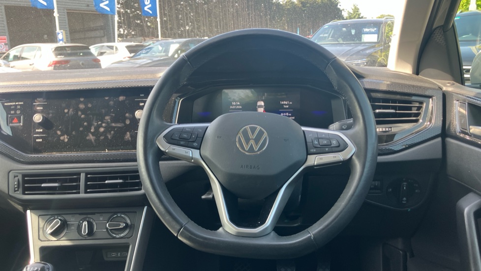 Volkswagen Polo 1.0 Life 5dr Petrol Hatchback - Image 10