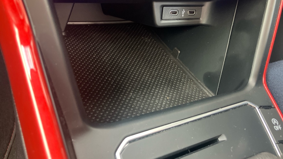 Volkswagen Polo 2.0 TSI GTI 5dr DSG Petrol Hatchback - Image 30
