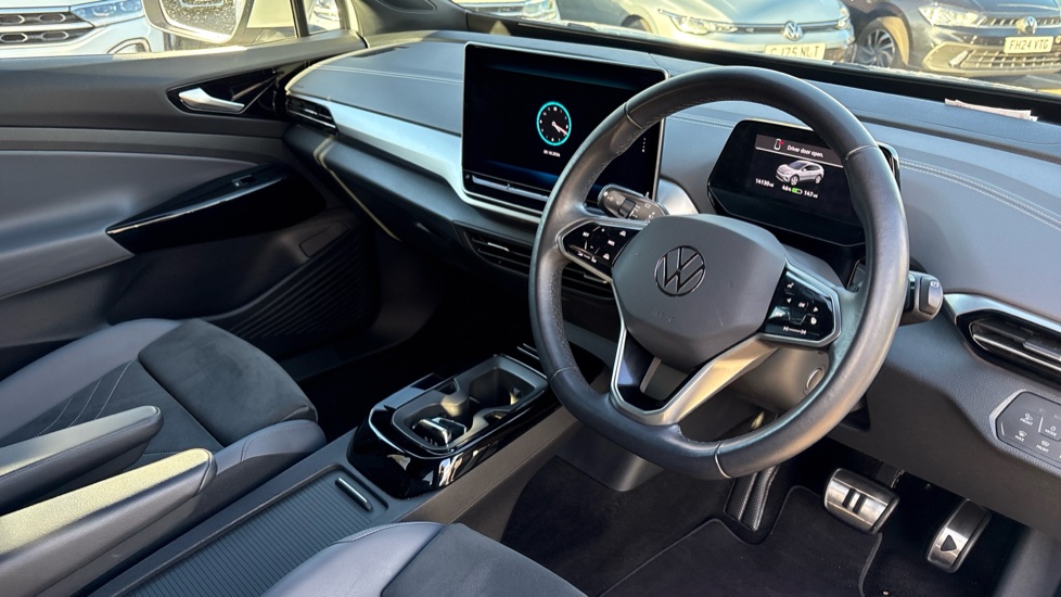 Volkswagen ID.4 210kW Match Pro 77kWh 5dr Auto Electric Estate - Image 6