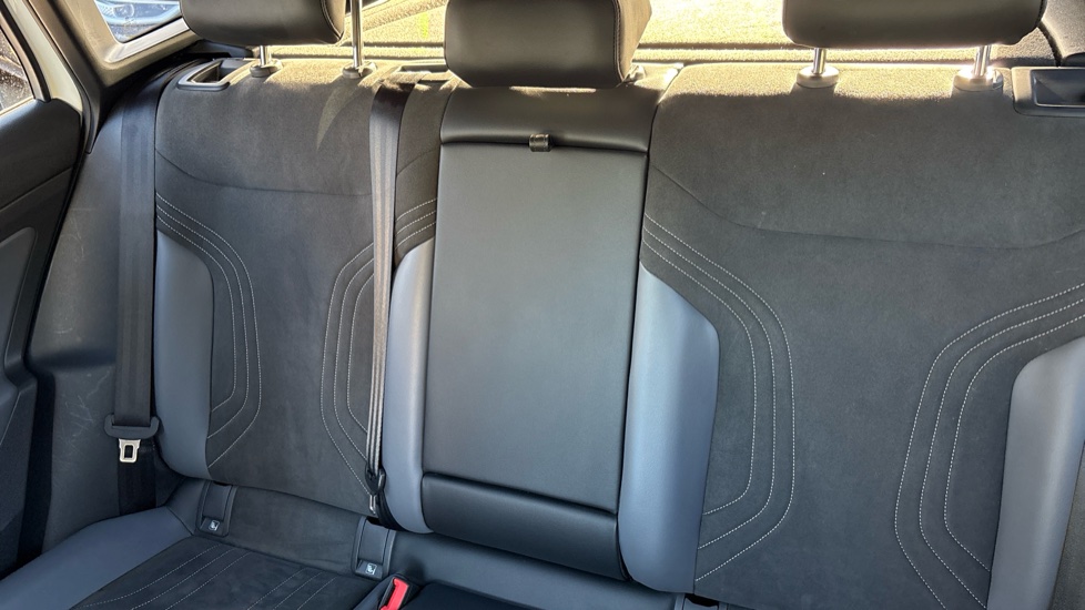 Volkswagen ID.4 210kW Match Pro 77kWh 5dr Auto Electric Estate - Image 16