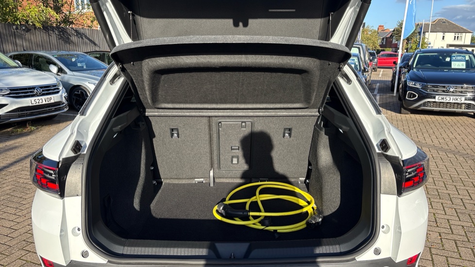 Volkswagen ID.4 210kW Match Pro 77kWh 5dr Auto Electric Estate - Image 20
