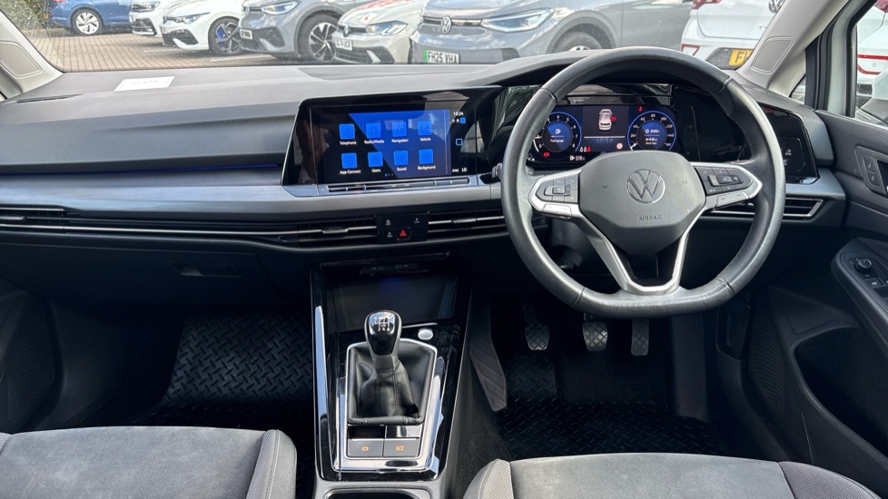 Volkswagen Golf 1.5 TSI Style Edition 5dr Petrol Hatchback - Image 9