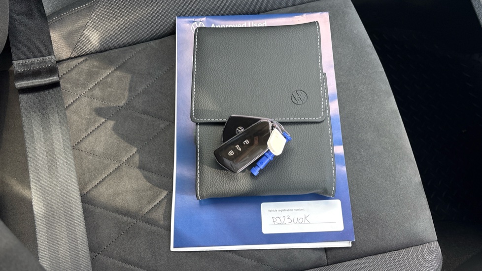 Volkswagen Golf 1.5 TSI Style Edition 5dr Petrol Hatchback - Image 42
