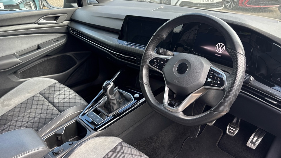 Volkswagen Golf 1.5 TSI R-Line 5dr Petrol Hatchback - Image 6
