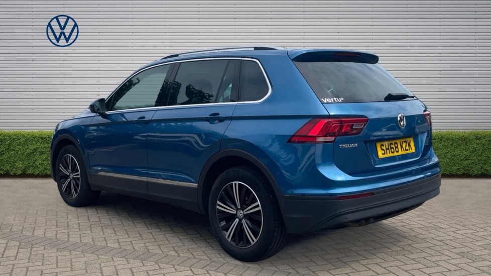 Volkswagen Tiguan 2.0 TDi 150 SE Nav 5dr Diesel Estate - Image 3