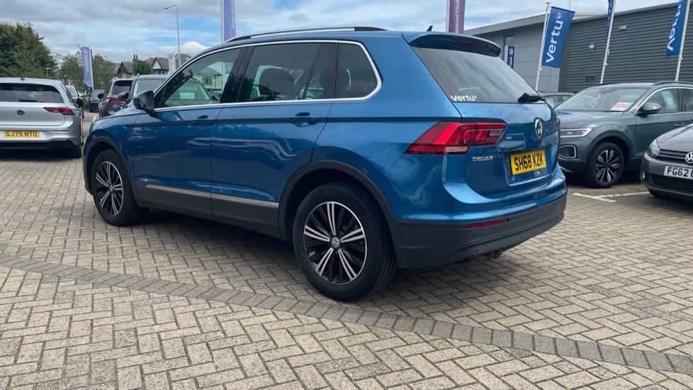 Volkswagen Tiguan 2.0 TDi 150 SE Nav 5dr Diesel Estate - Image 28