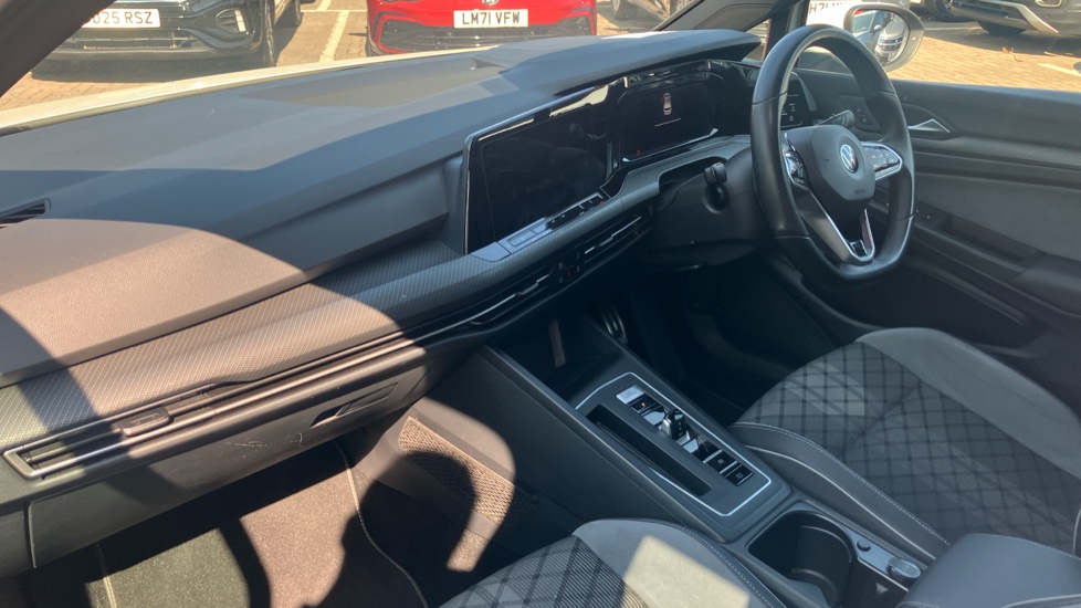 Volkswagen Golf 1.5 eTSI 150 R-Line 5dr DSG Petrol Hatchback - Image 2