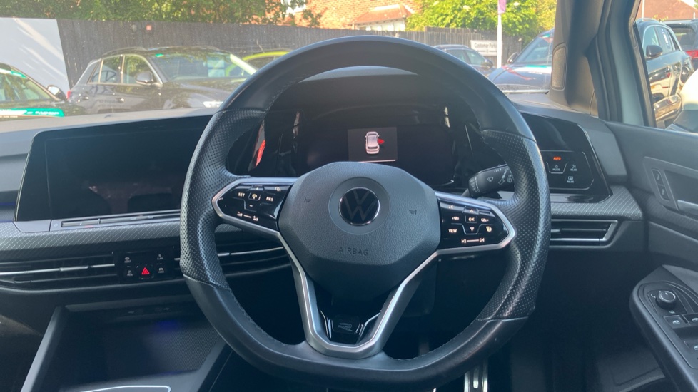 Volkswagen Golf 1.5 eTSI 150 R-Line 5dr DSG Petrol Hatchback - Image 10