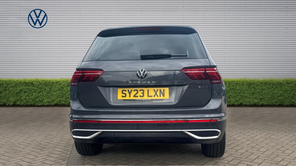 Volkswagen Tiguan 2.0 TDI 4Motion Elegance 5dr DSG Diesel Estate - Image 8
