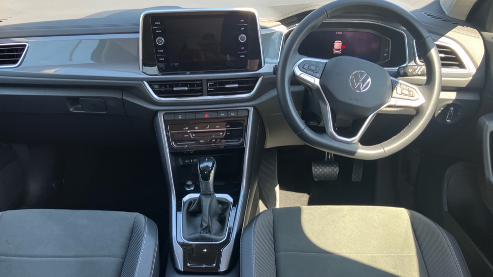 Volkswagen T-Roc 1.5 TSI Style 5dr DSG Petrol Hatchback - Image 9
