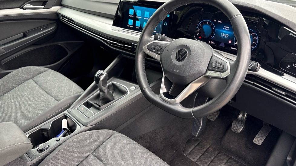 Volkswagen Golf 1.5 TSI 150 Life 5dr Petrol Hatchback - Image 6