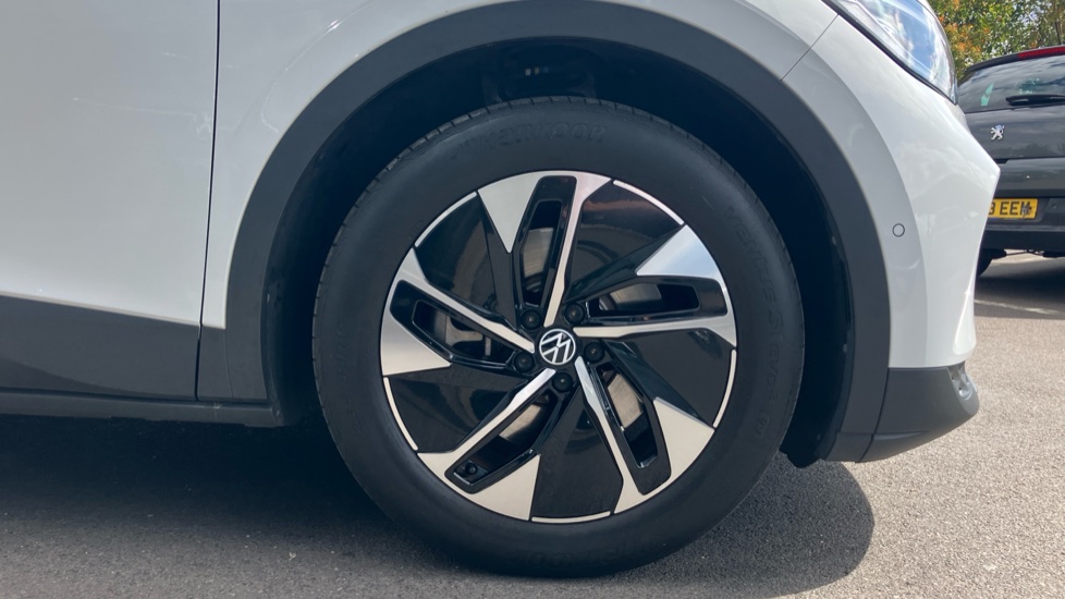 Volkswagen ID.4 210kW Match Pro 77kWh 5dr Auto Electric Estate - Image 5