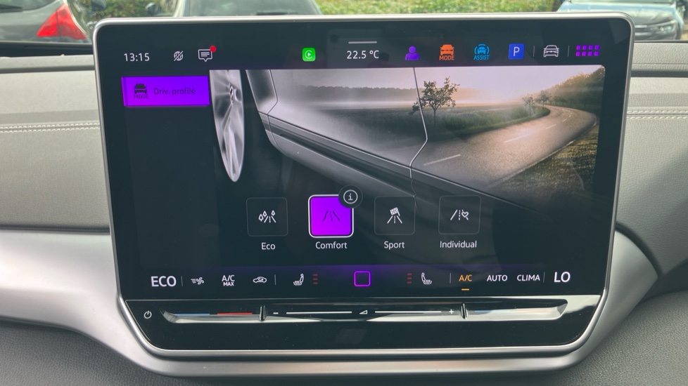 Volkswagen ID.4 210kW Match Pro 77kWh 5dr Auto Electric Estate - Image 32