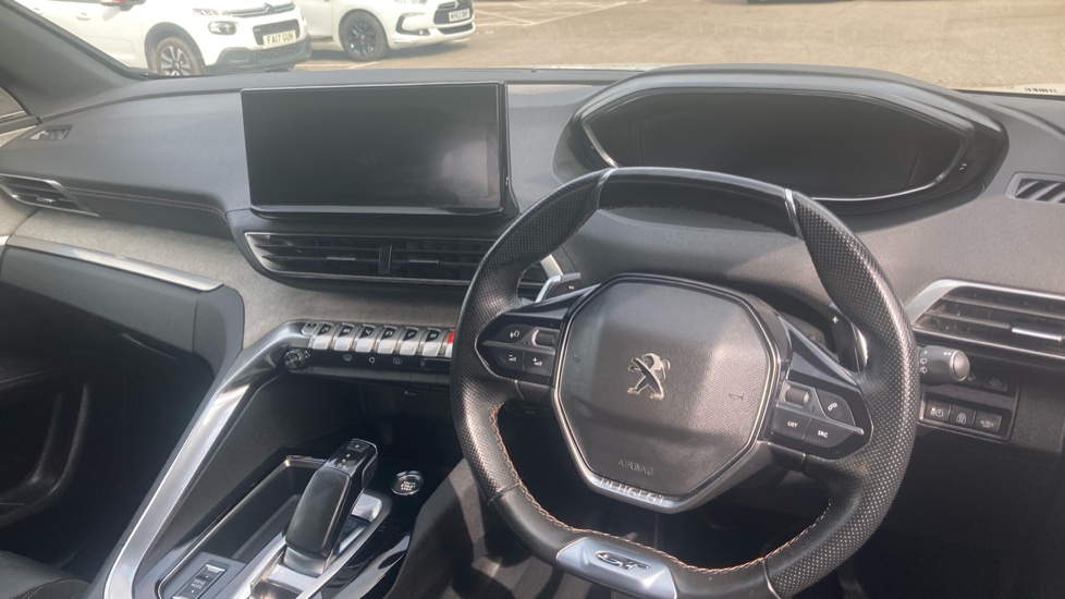 Peugeot 3008 1.6 Hybrid4 300 GT 5dr e-EAT8 Estate - Image 10