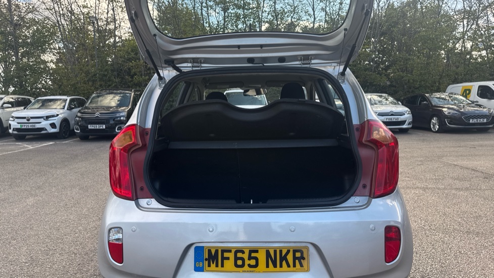Kia Picanto 1.0 1 5dr Petrol Hatchback - Image 4