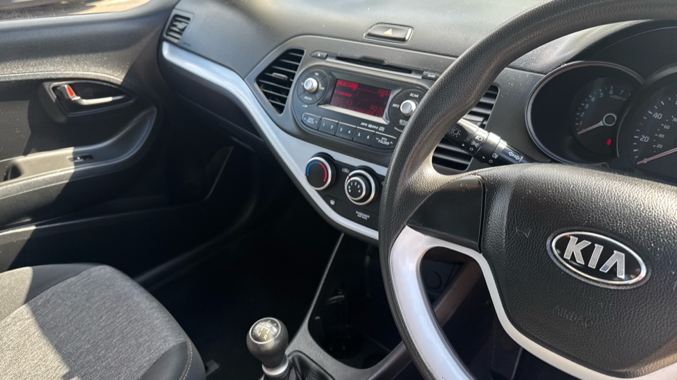 Kia Picanto 1.0 1 5dr Petrol Hatchback - Image 14