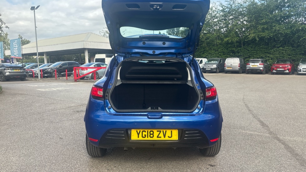 Renault Clio 0.9 TCE 90 Dynamique Nav 5dr Petrol Hatchback - Image 4