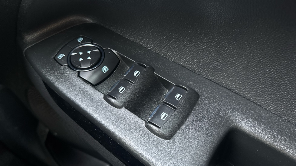 Ford EcoSport 1.0 EcoBoost 125 ST-Line 5dr Petrol Hatchback - Image 26