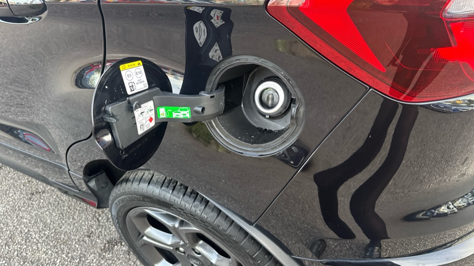 Ford EcoSport 1.0 EcoBoost 125 ST-Line 5dr Petrol Hatchback - Image 33