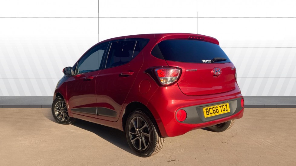Hyundai i10 1.0 Premium 5dr Petrol Hatchback - Image 2