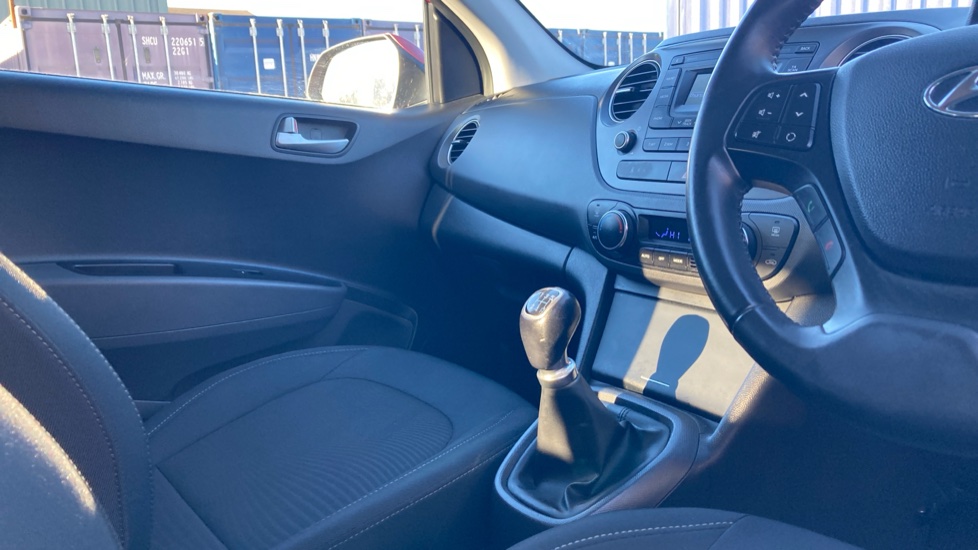 Hyundai i10 1.0 Premium 5dr Petrol Hatchback - Image 14