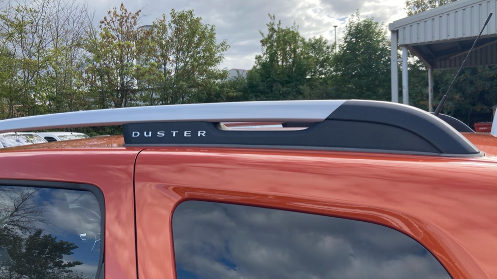 Dacia Duster 1.0 TCe 100 Prestige 5dr Bi Fuel Estate - Image 23