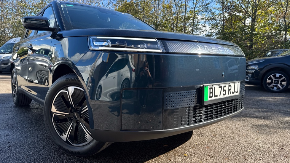 Jaecoo 5 155kW Luxury 61kWh 5dr Auto Electric Estate - Image 21