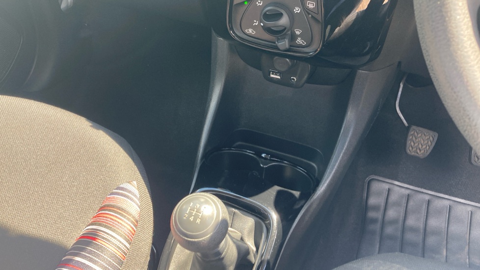 Citroen C1 1.0 VTi 72 Feel 5dr Petrol Hatchback - Image 14