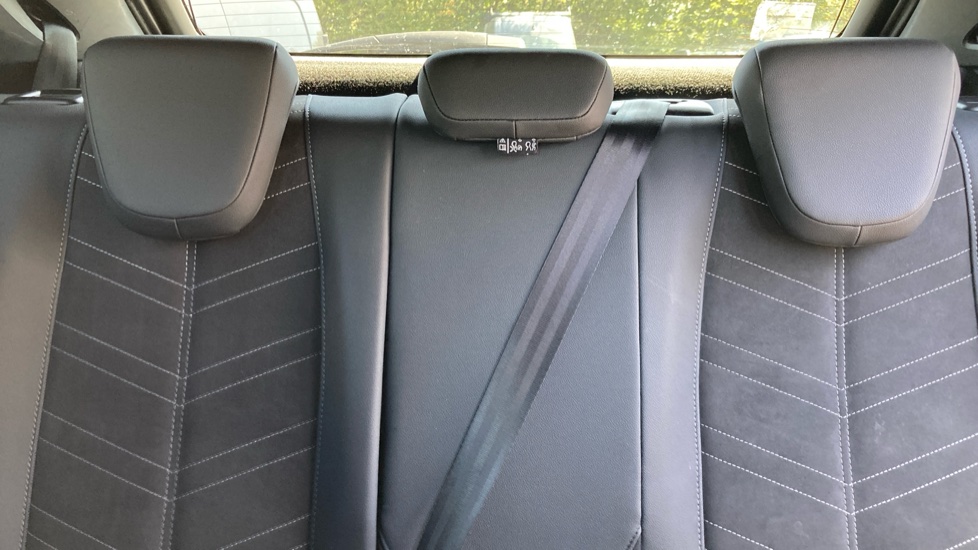 Vauxhall Mokka 100kW Ultimate 50kWh 5dr Auto Electric Hatchback - Image 15