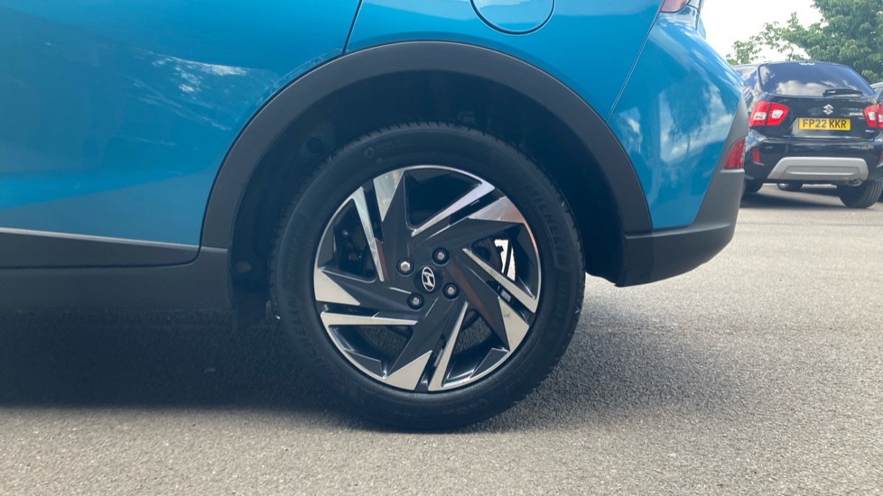 Hyundai BAYON 1.0 TGDi 48V MHEV SE Connect 5dr Petrol Hatchback - Image 7