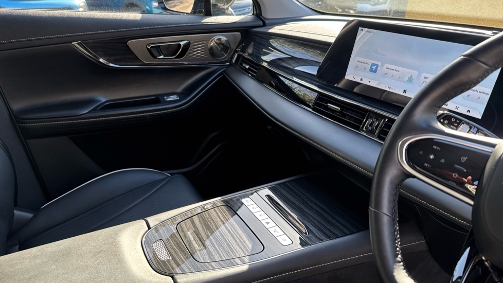 Omoda 5 150KW Noble 61kWh 5dr Auto Electric Estate - Image 14