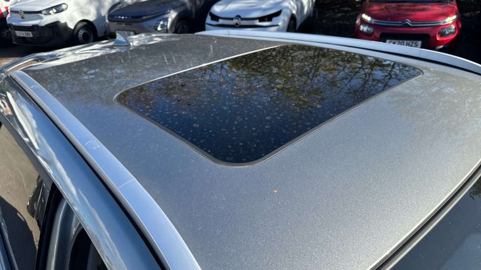 Omoda 5 150KW Noble 61kWh 5dr Auto Electric Estate - Image 25