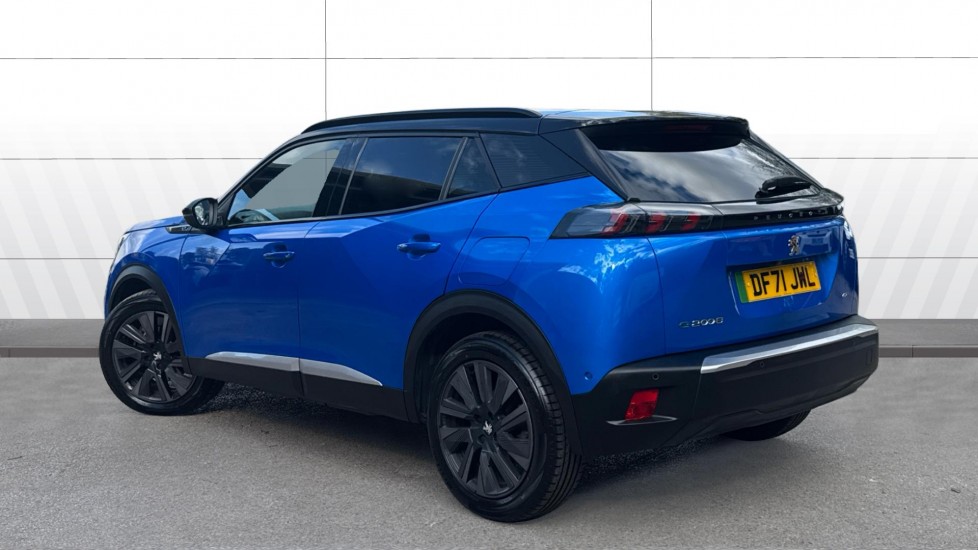 Peugeot 2008 100kW GT Premium 50kWh 5dr Auto Electric Estate - Image 2
