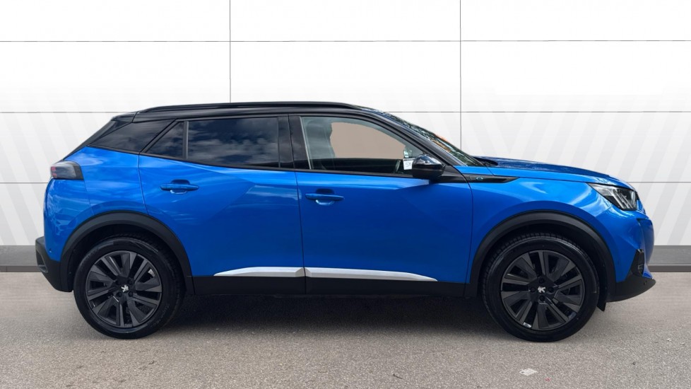 Peugeot 2008 100kW GT Premium 50kWh 5dr Auto Electric Estate - Image 5