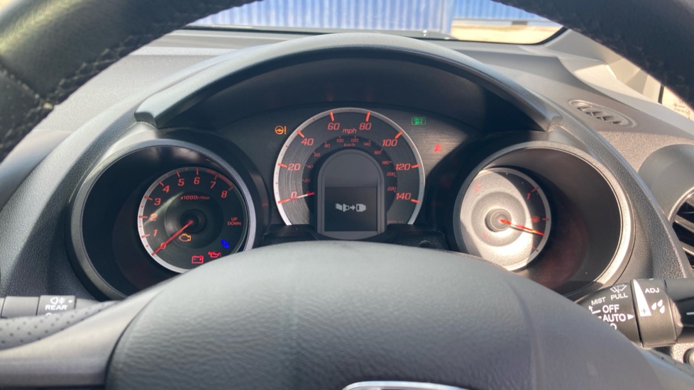 Honda Jazz 1.4 i-VTEC EX 5dr Petrol Hatchback - Image 18