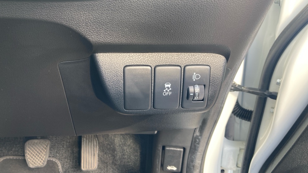Honda Jazz 1.4 i-VTEC EX 5dr Petrol Hatchback - Image 21
