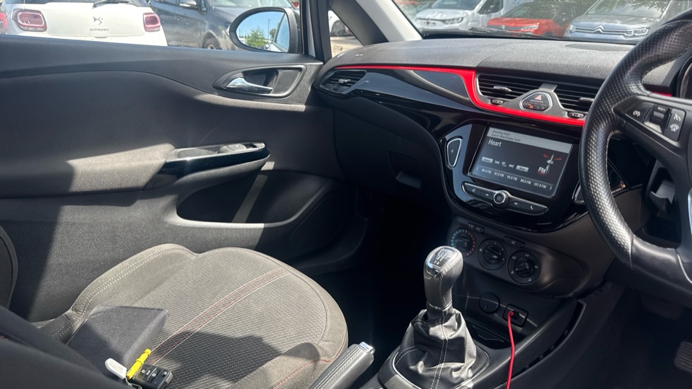 Vauxhall Corsa 1.4 Limited Edition 3dr Petrol Hatchback - Image 14