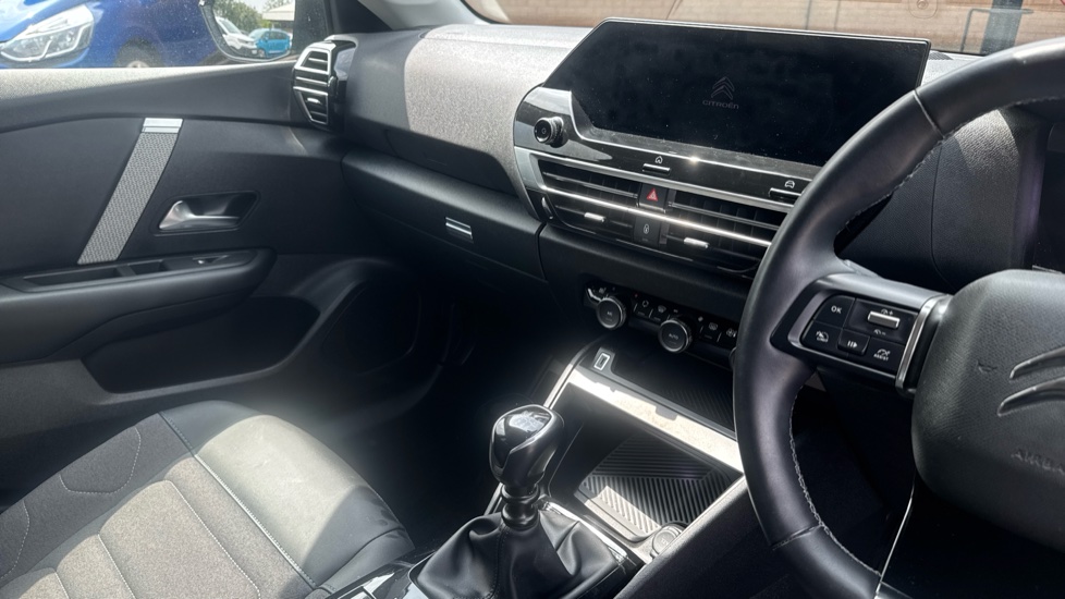 Citroen C4 1.2 PureTech [130] C-Series Edition 5dr Petrol Hatchback - Image 14