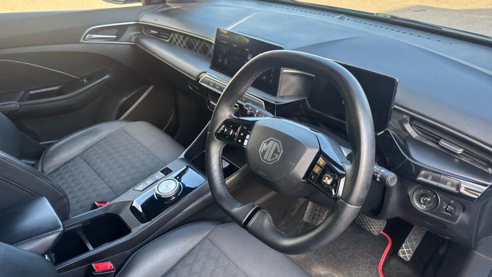 MG MG3 1.5 Hybrid Trophy 5dr Auto Hybrid Hatchback - Image 11