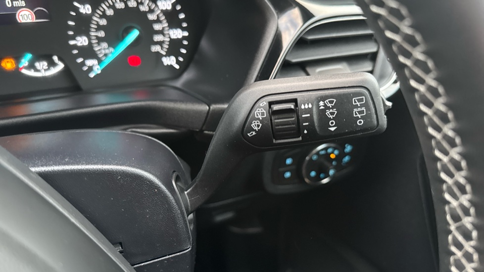 Ford Fiesta 1.0 EcoBoost Titanium 5dr Petrol Hatchback - Image 27