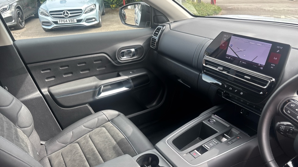 Citroen C5 Aircross 1.5D Max Edition 5dr Auto Diesel Hatchback - Image 14