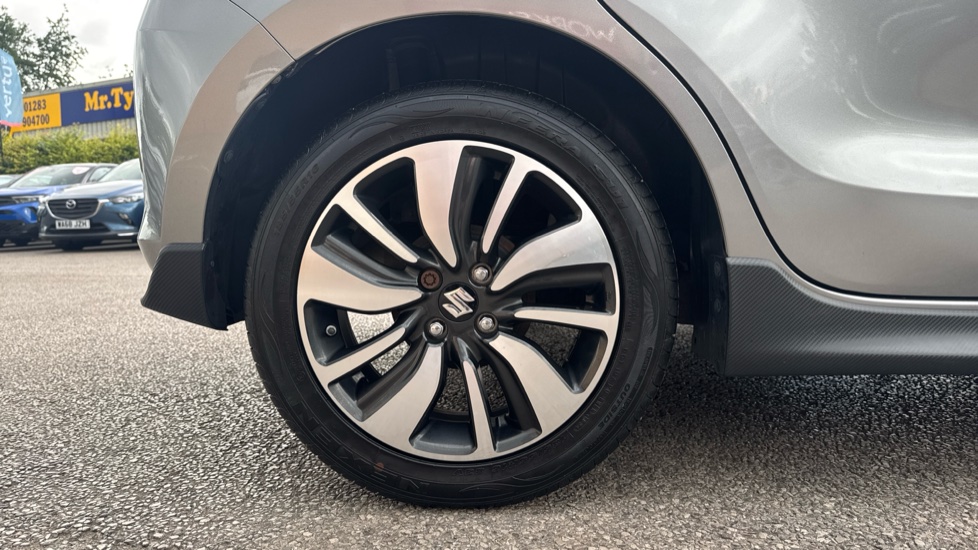 Suzuki Swift 1.2 Dualjet Attitude 5dr Petrol Hatchback - Image 7