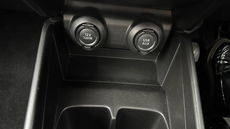 Suzuki Swift 1.2 Dualjet Attitude 5dr Petrol Hatchback - Image 25