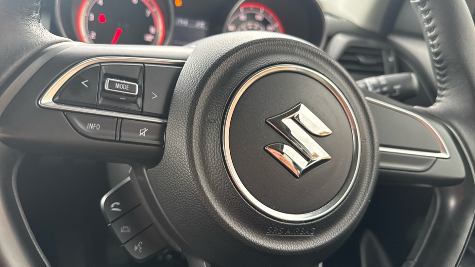 Suzuki Swift 1.2 Dualjet Attitude 5dr Petrol Hatchback - Image 27