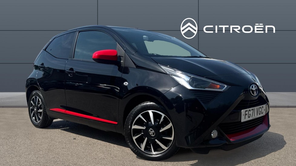 Toyota Aygo 1.0 VVT-i X-Trend TSS 5dr Petrol Hatchback - Image 1
