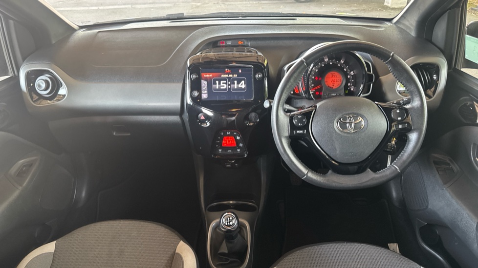Toyota Aygo 1.0 VVT-i X-Trend TSS 5dr Petrol Hatchback - Image 10