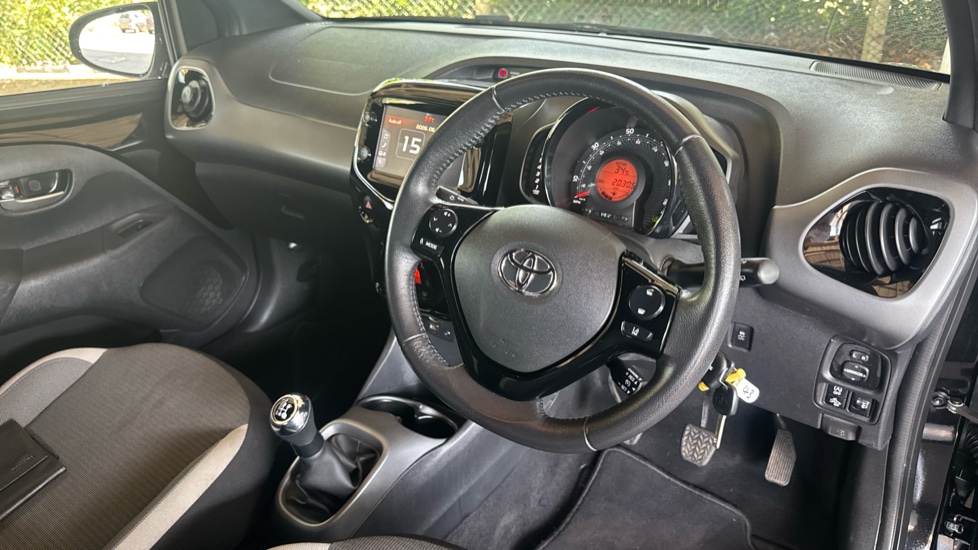 Toyota Aygo 1.0 VVT-i X-Trend TSS 5dr Petrol Hatchback - Image 11