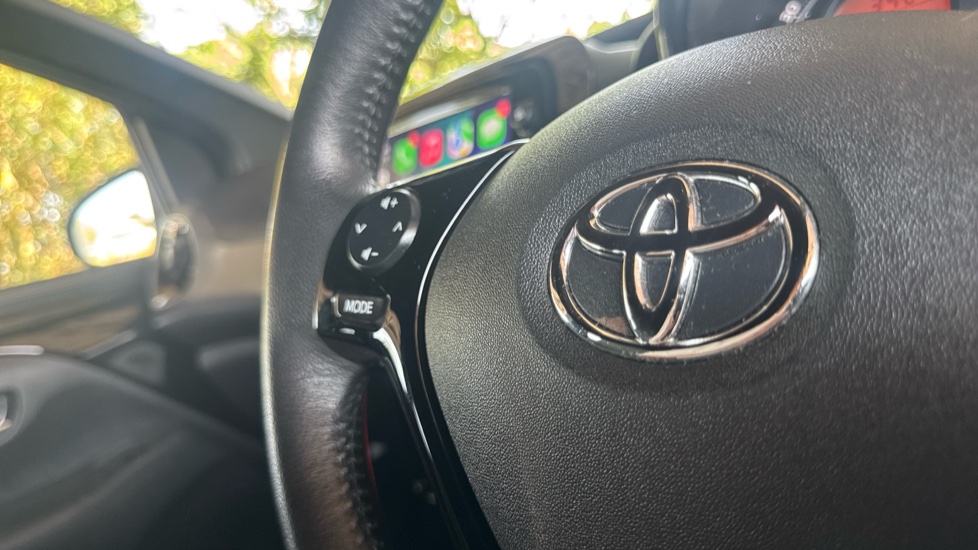 Toyota Aygo 1.0 VVT-i X-Trend TSS 5dr Petrol Hatchback - Image 21